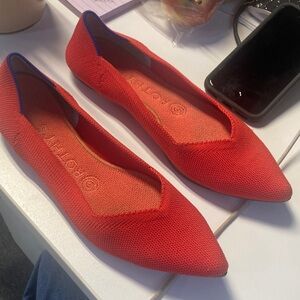 Like new size 7.5 rothys red pointed toe flats